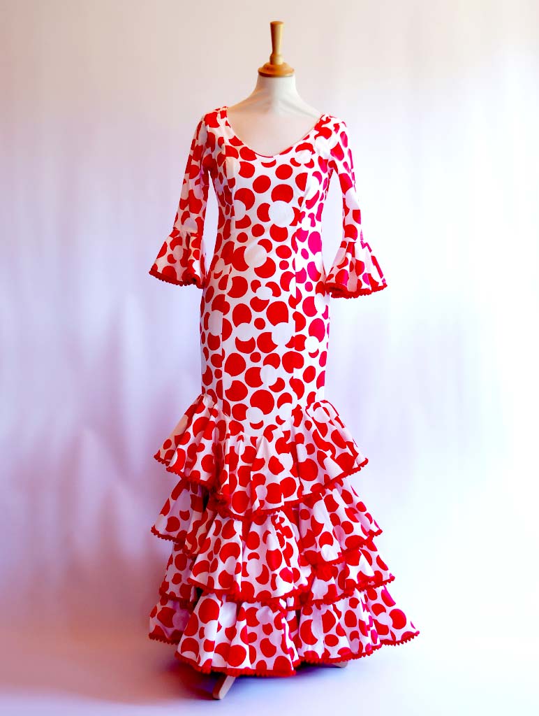 alquilar traje de flamenca